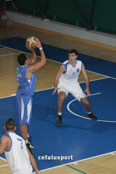 111218 sport 251_tn.jpg
